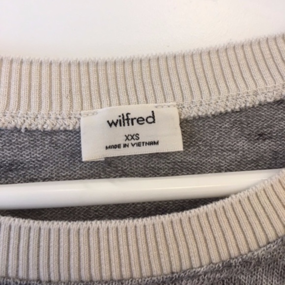 Aritzia Wilfred Sweter - Picture 2 of 3